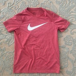 Nike Boys Medium Red T-shirt